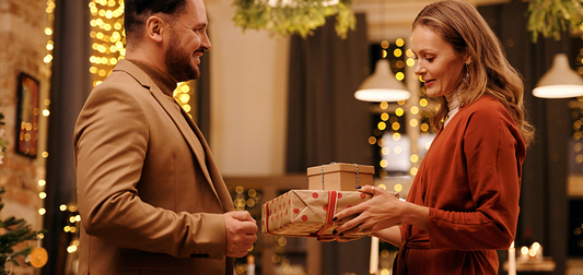 BENEFICIOS DE COMPRAR UN POLE EN NAVIDAD